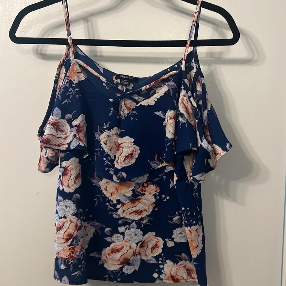 Shirts - Picture 7 of 12